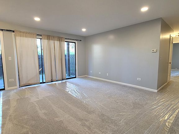 4th image of 1325 Gifford Ct Unit C