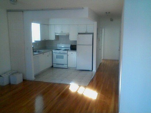 1st image of 154 Bay 10 St #2