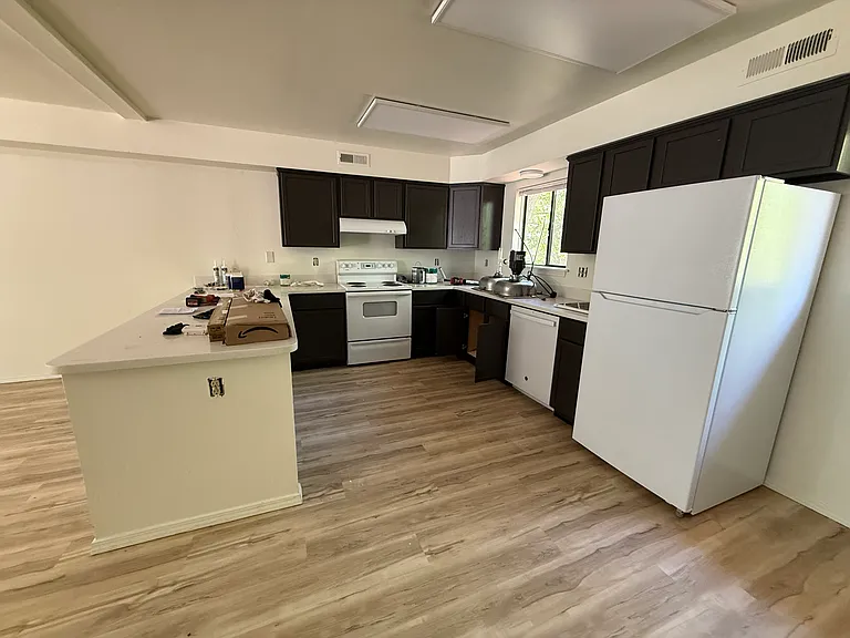 510 S Fountaine St #2 — Photo 3