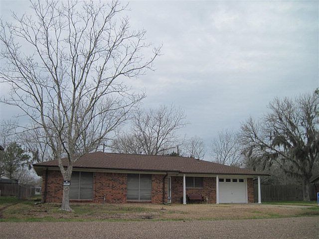 1st image of 301 Avenue I