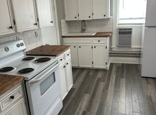 502 Broadway St #2, South Haven, MI 49090