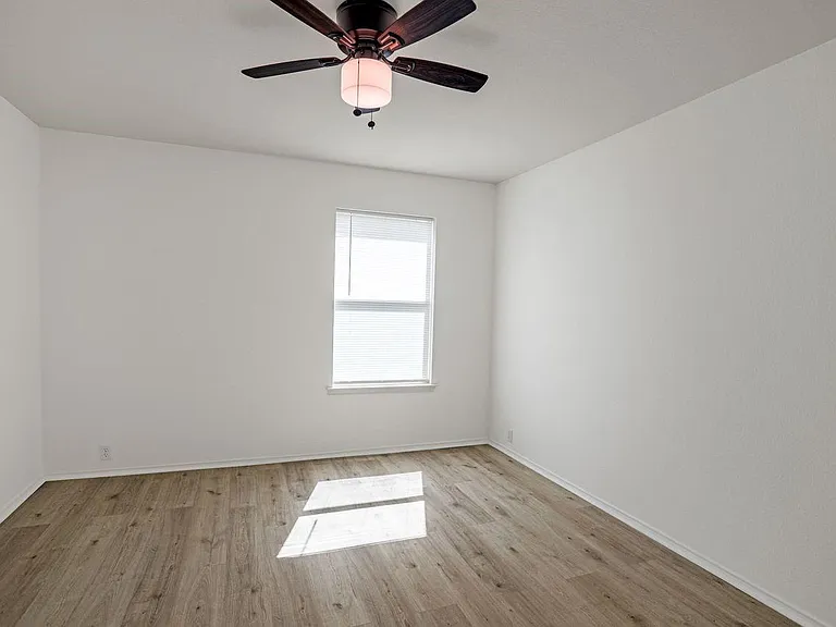 4507 Falcon Dr — Photo 17