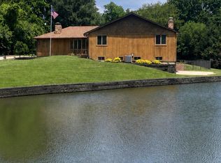 2612 Amsterdam Rd, Villa Hills, KY 41017