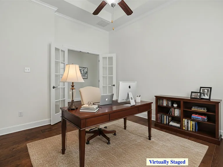 213 Southern Cross Dr — Photo 5
