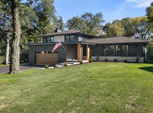 1349 Tinker Way, Glenview, IL 60025