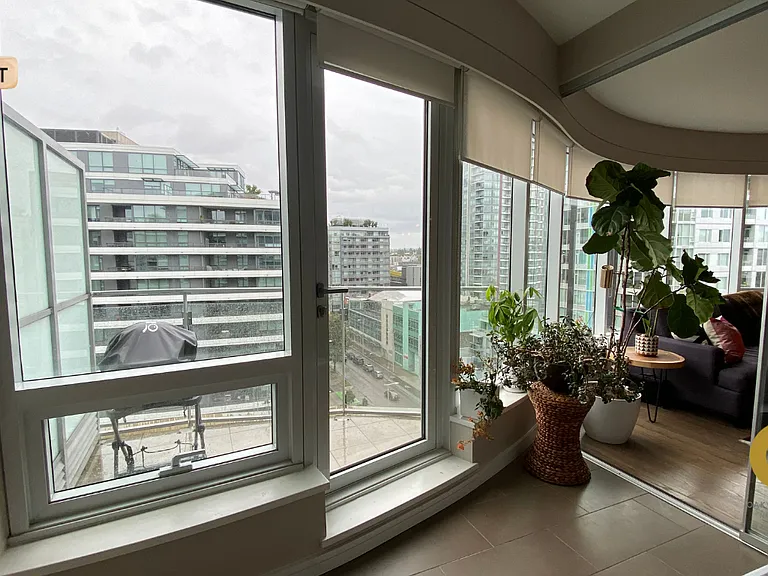 1661 Ontario St #1008 — Photo 9