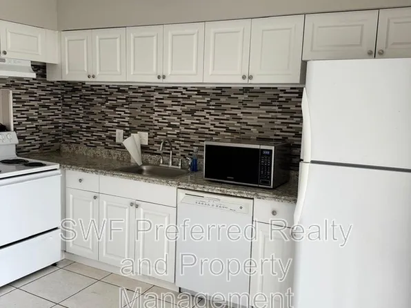 4613 Skyline Blvd Unit 7, Cape Coral, FL 33914
