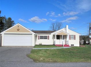 80 Raubsville Rd, Easton, PA 18042