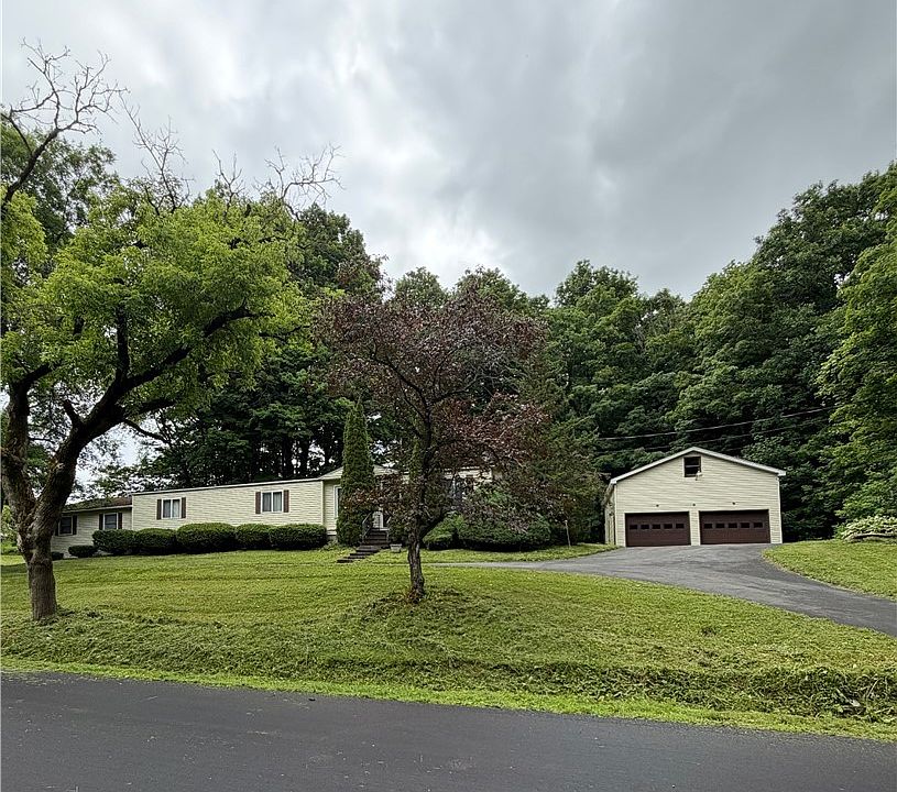 1st image of 6768 Forbes Rd