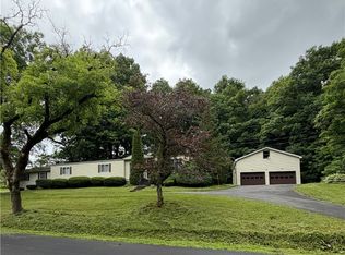 6768 Forbes Rd, Canastota, NY 13032