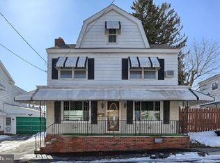 216 N Center St, Frackville, PA 17931
