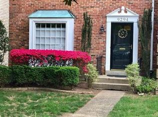 9294 Bailey Ln, Fairfax, VA 22031
