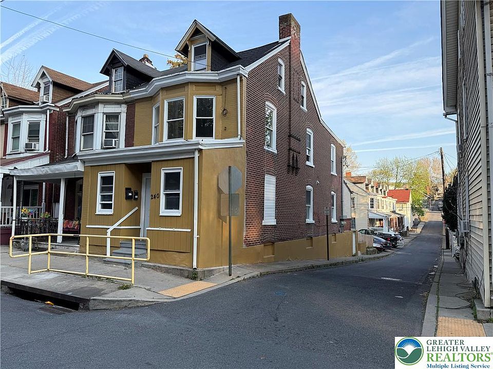 1st image of 240 E Hamilton St