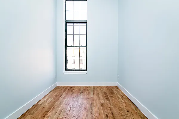 Rented by Nooklyn NYC LLC | media 27
