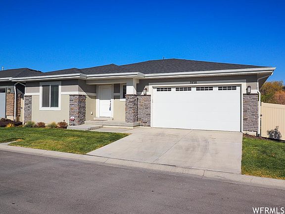 3rd image of 7838 W Sunny Day Way Unit 14