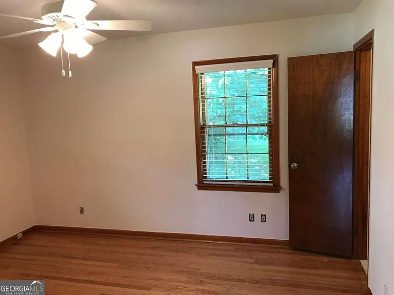1321 Mary Dale Dr — Photo 15