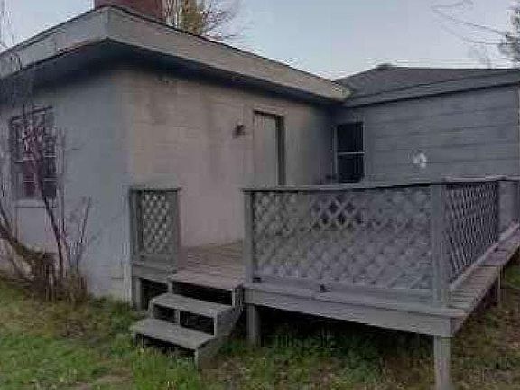 2nd image of 406 E Rose Dr