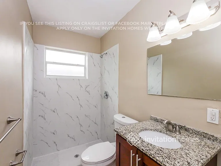 1748 NE 158th St — Photo 15