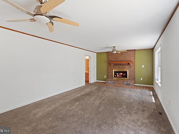 4th image of 25509 Guinea Hollow Rd