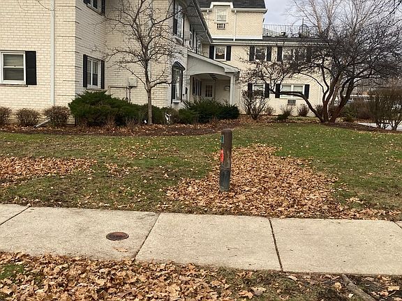4th image of 516 W Eastman St N #2C