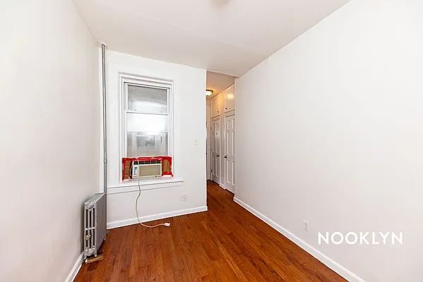 Rented by Nooklyn NYC LLC | media 7