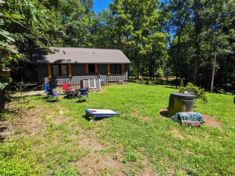 364 Messersmith Rd — Photo 22