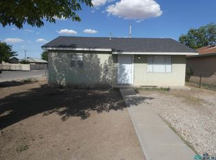 812 N 4th St, Artesia, NM 88210