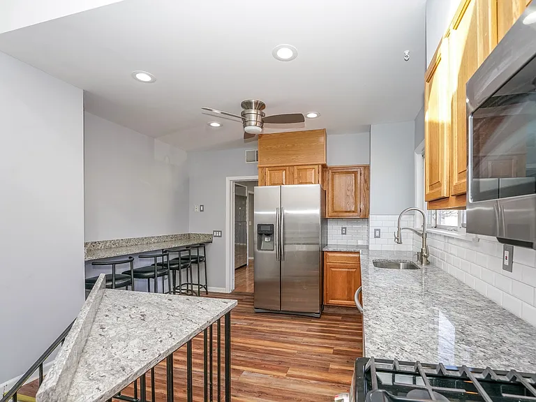 1259 Oakland Ave #2 — Photo 4