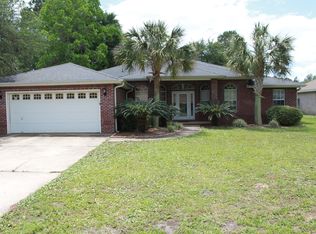 10 Maple Ave, Shalimar, FL 32579
