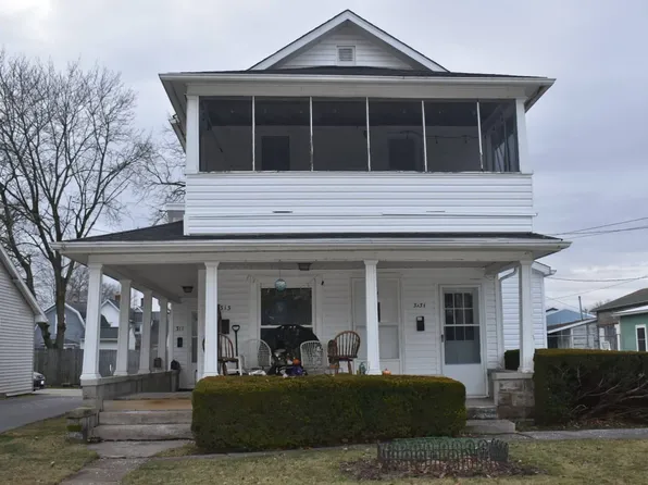 313 N Grove St, Bowling Green, OH 43402