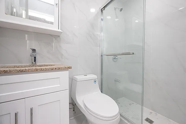 Rented by Oxford Property Group | media 26