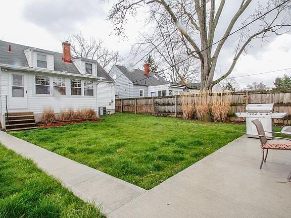5th image of 457 E Beechwold Blvd