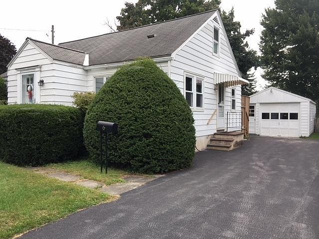 1st image of 6 Wisteria Ave