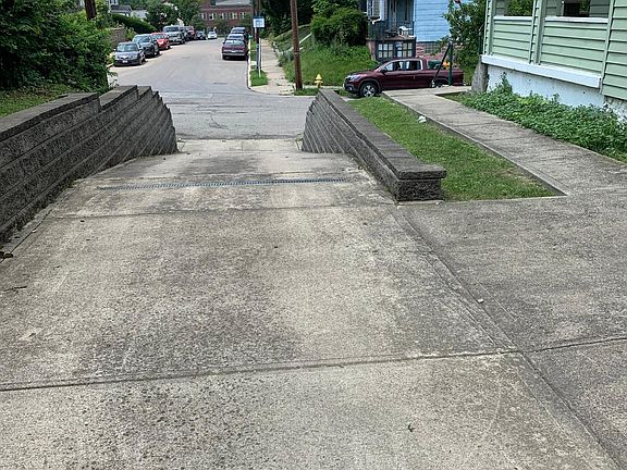 5th image of 3602 Idlewild Ave