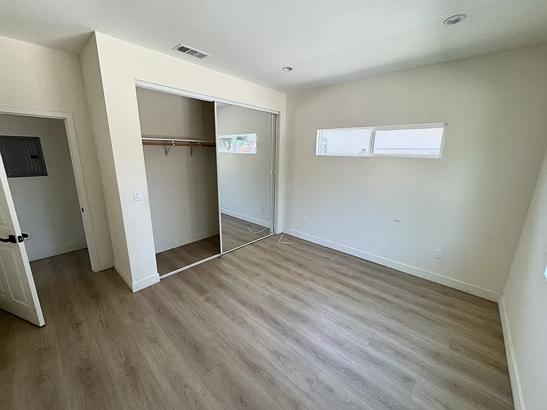 7833 Geyser Ave #1 — Photo 6