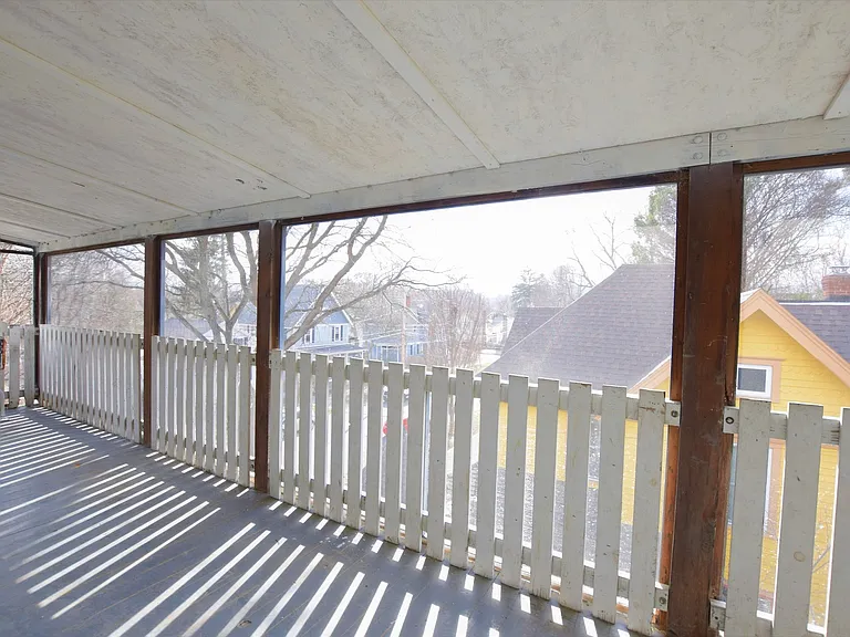 1002 N Aurora St — Photo 77