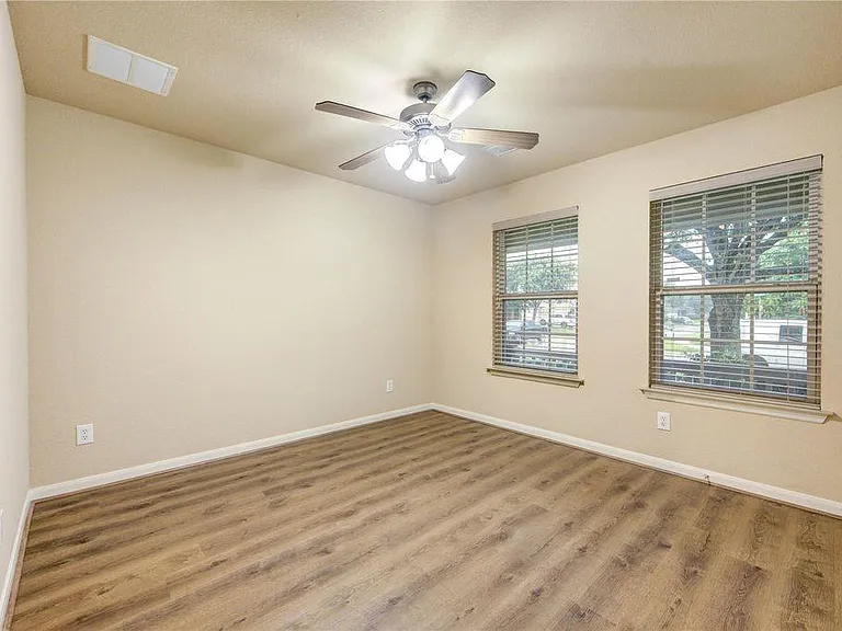 16702 Grovetrail Ln — Photo 8