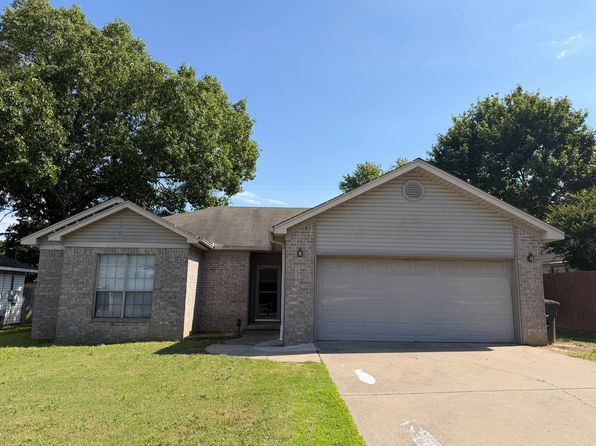 102 Plumdale Dr