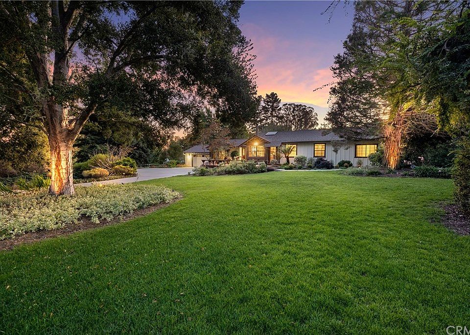 1st image of 1054 Evergreen Way