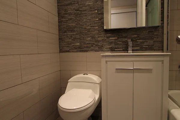 Rented by AZ REALTY NYC LLC | media 20