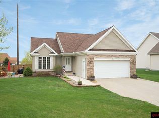 45 Deer Trl, North Mankato, MN 56003