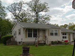 4 Joy St, Seekonk, MA 02771
