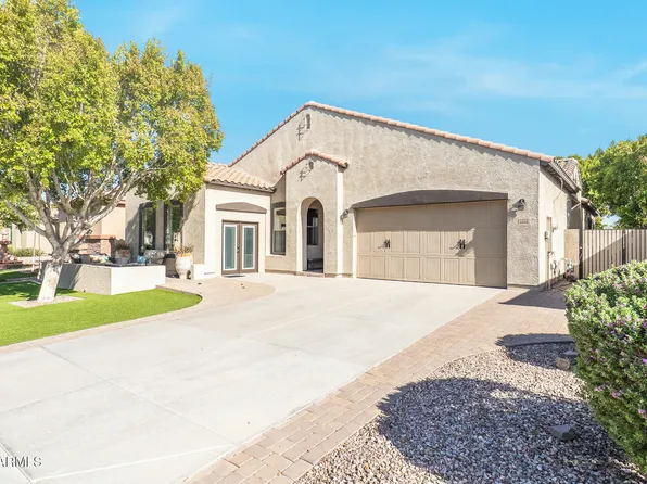 15353 W Westview Drive, Goodyear, AZ 85395
