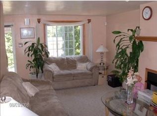 115 Peter Dr, Pittsburgh, PA 15235