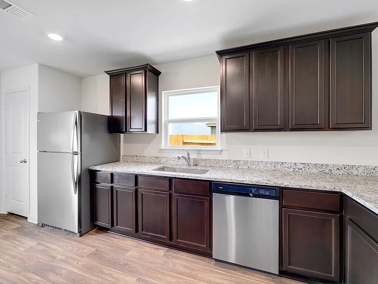 18525 Quiet Range Dr — Photo 9