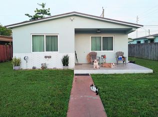 2474 W 9th Ct, Hialeah, FL 33010