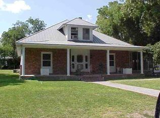 806 Pecan St, Del Rio, TX 78840