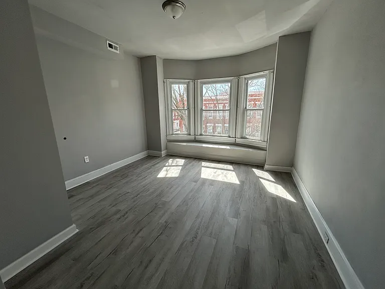 2644 Harlem Ave — Photo 25