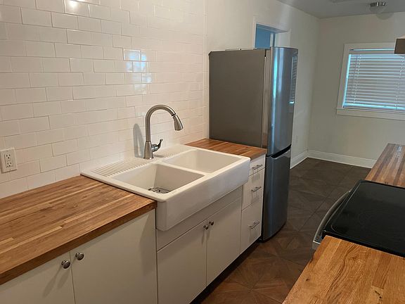 5th image of 1623 Jessamine Ave