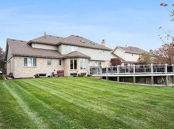 4th image of 7800 Sugarbush Ln